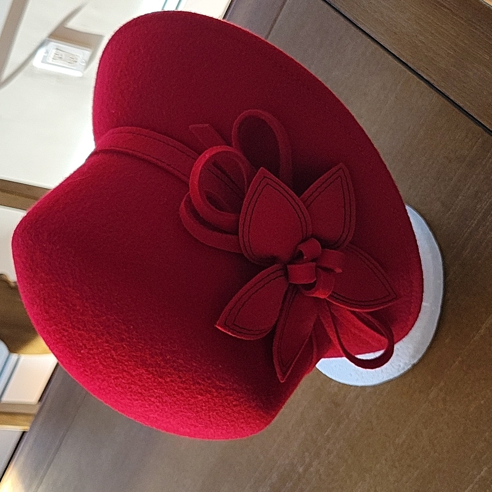 TOUCAN NEW YORK WOOL HAT NEVER WORN. - Picture 4 of 13